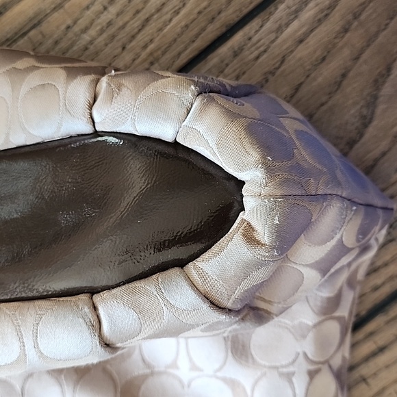 COACH Signature north south satchel - Picture 4 of 8